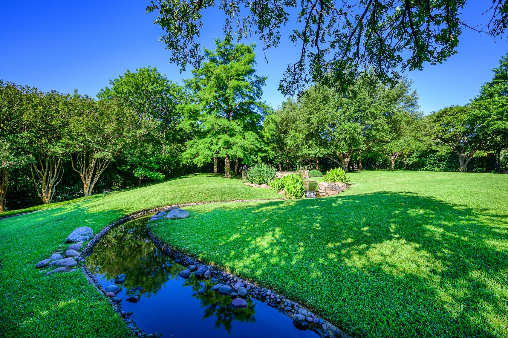 Preston Hollow Estate Lawns of Dallas