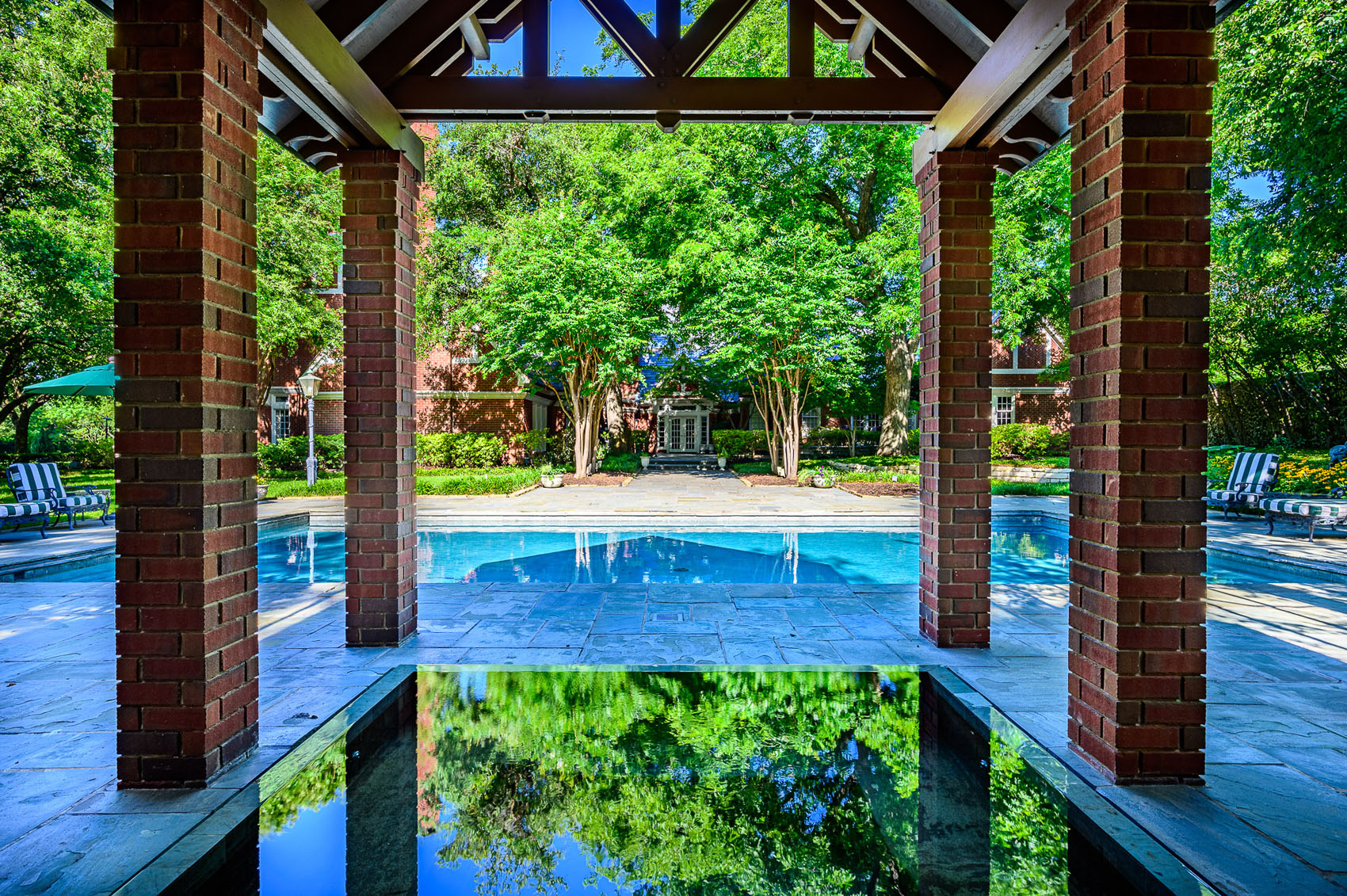 Preston Hollow Estate Lawns of Dallas